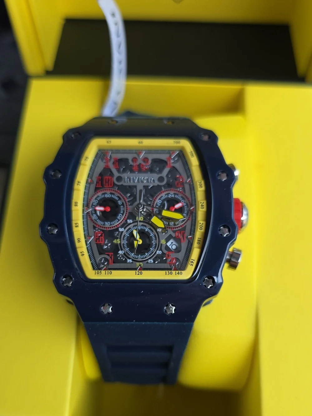 472. Invicta Racing 69739  44mm Grey, Yellow